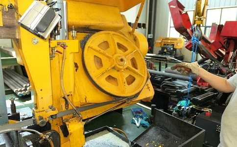 乡城金属带锯床的日常使用和保养注意事项！